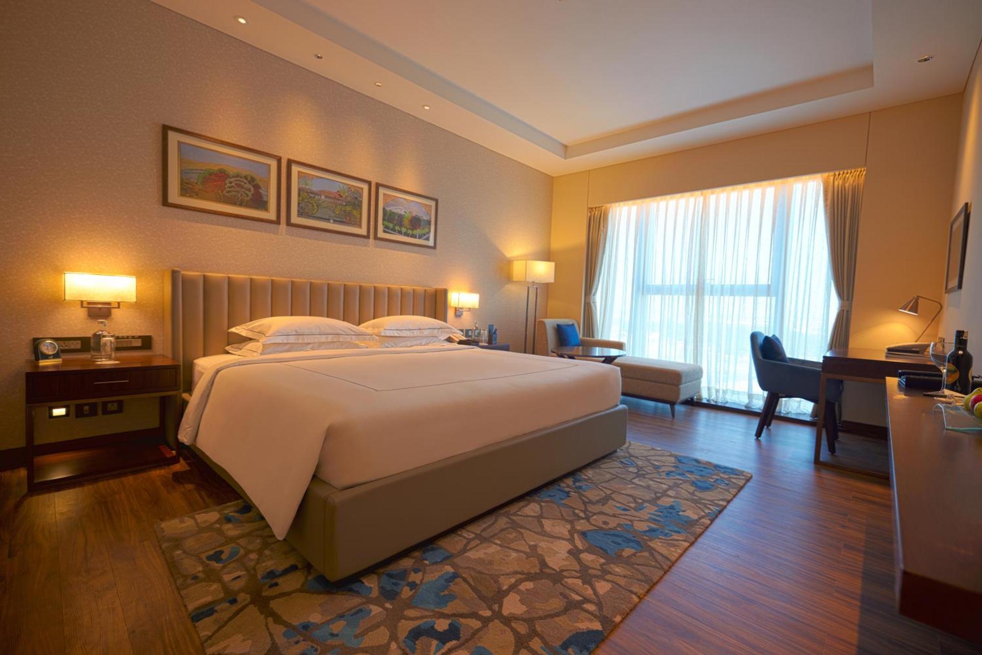 Taj Bangalore Devanahalli Exterior photo Deluxe Room