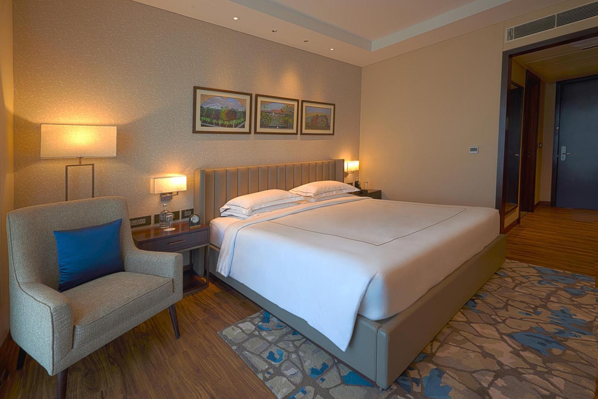 Taj Bangalore Devanahalli Exterior photo A bedroom at the hotel